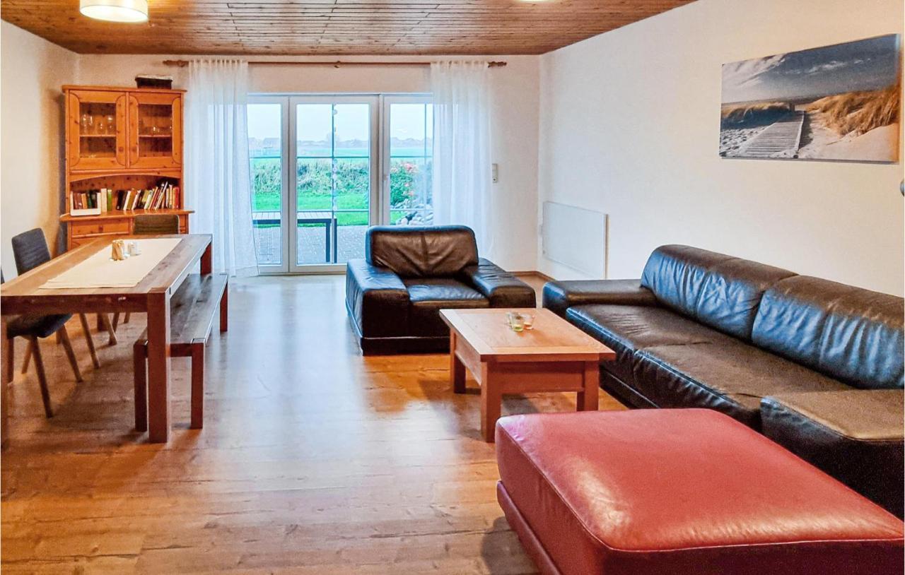 Awesome Home In Friedrichskoog-Spitze With 2 Bedrooms And Wifi Bagian luar foto